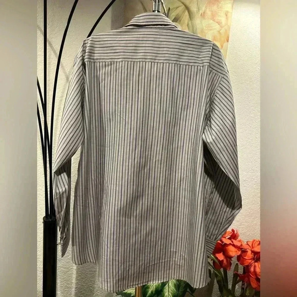 Christian Dior button up stripe shirt size 17.5/35 - Picture 3 of 10